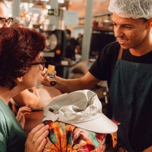 Do Pé à Xícara Indoor